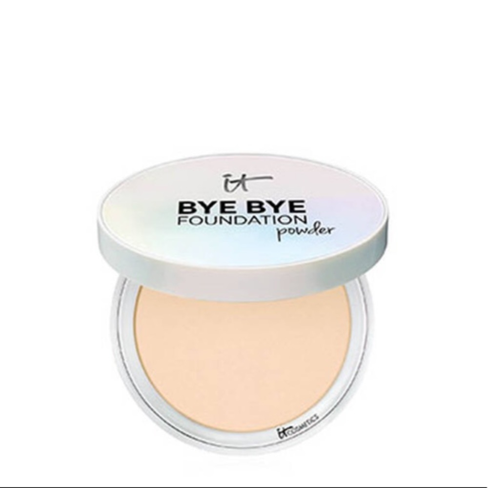 NWT it Bye Bye Foundation Powder